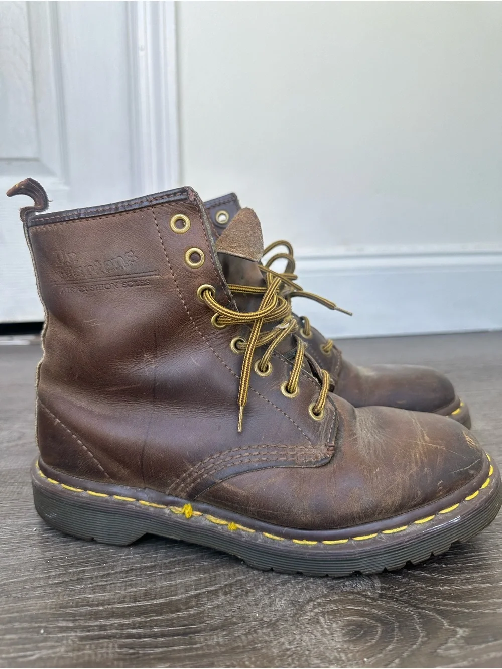 Vintage Dr. Martens 1460 Made in England Brown Crazy Horse Leather Boots UK 7